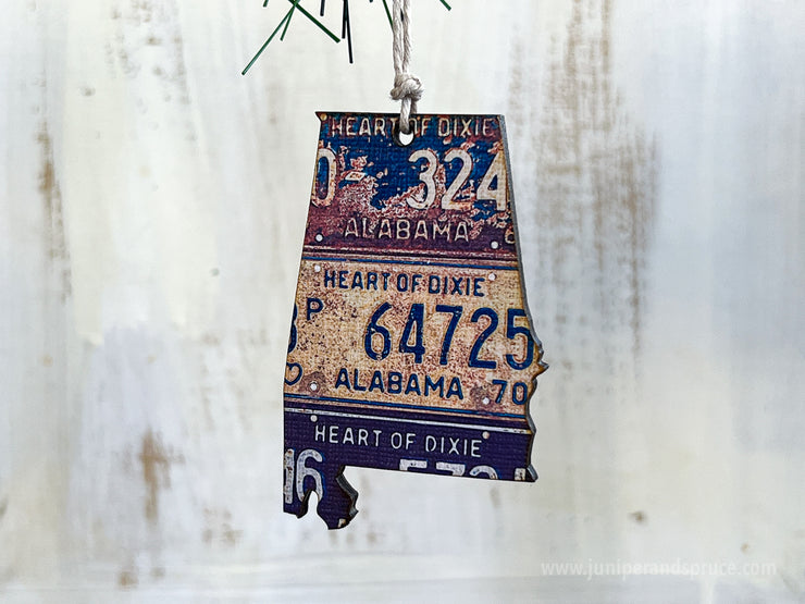 Alabama Vintage License Plate Ornament Magnet