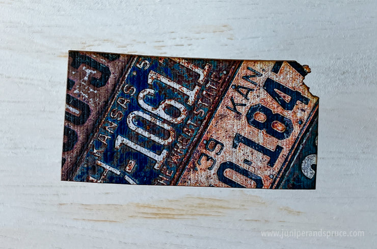 Kansas Vintage License Plate Ornament Magnet