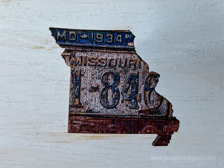 Missouri Vintage License Plate Ornament Magnet