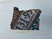 Oregon Vintage License Plate Ornament Magnet