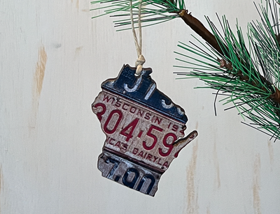 Wisconsin Vintage License Plate Ornament Magnet